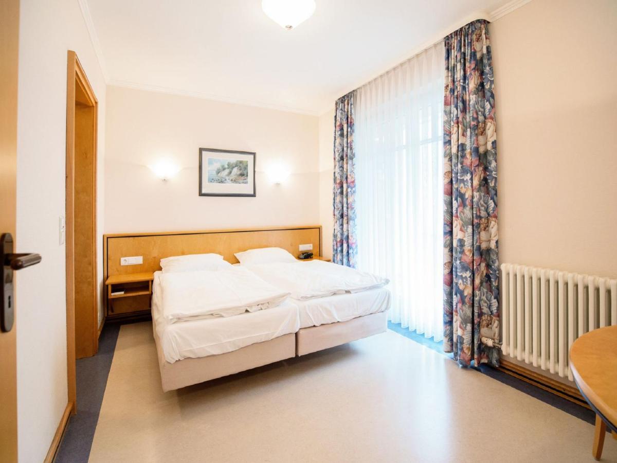 Duenenpark Binz - Klassik Ferienwohnung Mit 1 Schlafzimmer Und Terrasse Im Erdgeschoss 140 Exterior photo